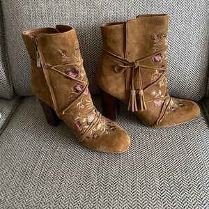Sam Edelman Tan Embroidered Ankle Booties